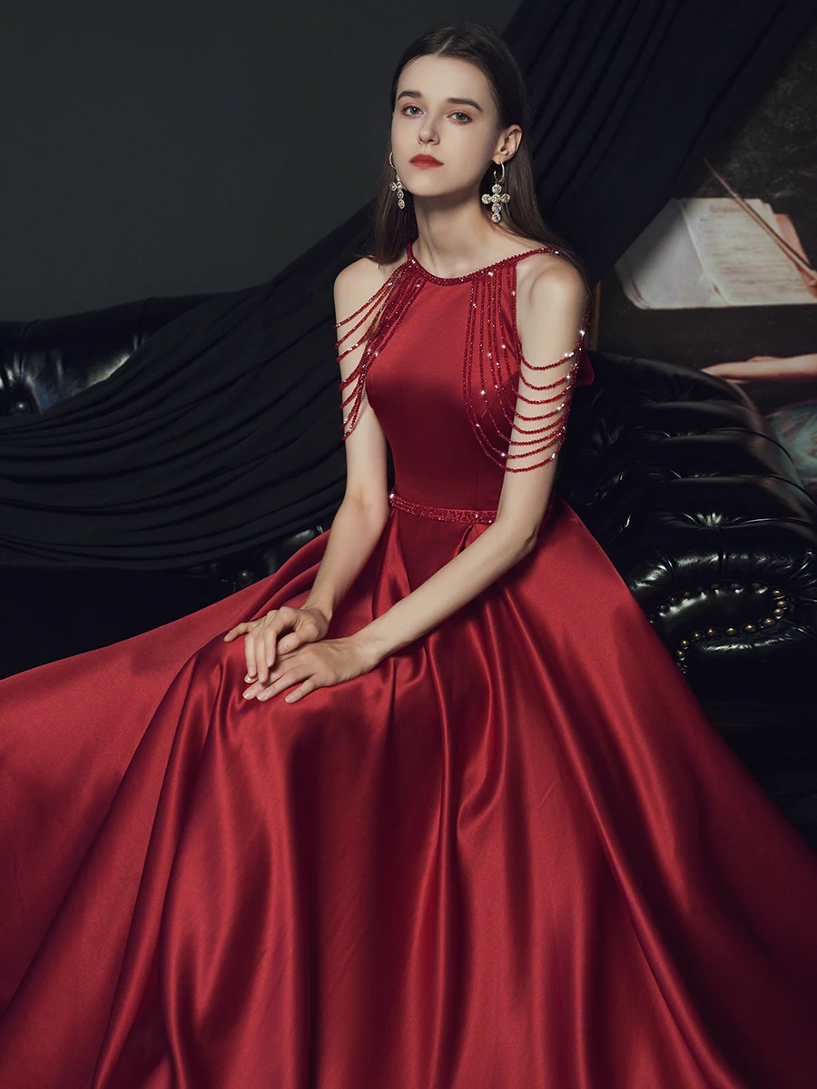 

Burgundy Satin Prom Dress Tassel Sleeves A-Line Beading Floor-Length Banquet Wedding Guests Formal Party Celebrity Evening Gowns