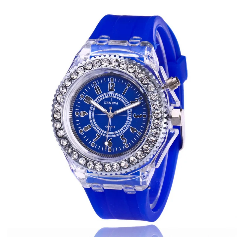 

Fashion 2019 LED Luminous Watches Geneva Women Quartz Watch Women Ladies Silicone Bracelet Watches Woman 12 Bright Colors watch