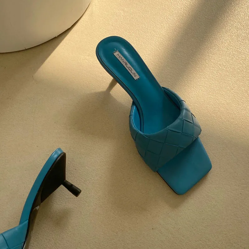 

Fashion Design Weave Slippers Brand Med Heel Sandals Square Toe Slip On Summer Shoes Women Outdoor Casual Slides Flip Flop Mujer