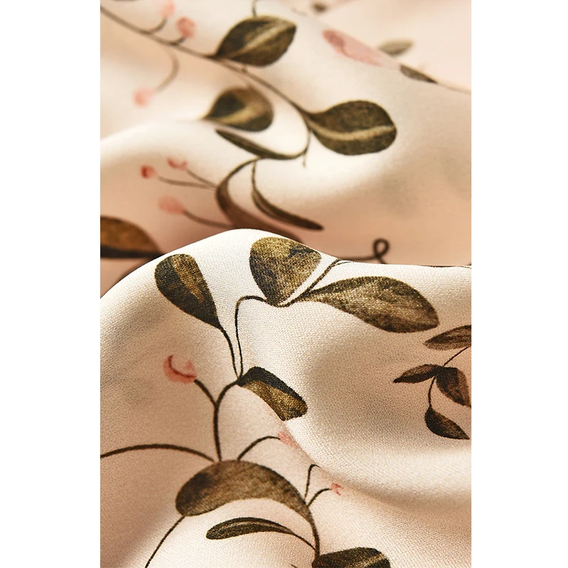 

Shuchan Chemise Femme Manche De Luxe 90% Silk Spandex SATIN Office Lady SHORT Puff Sleeve Casual Shirts for Women