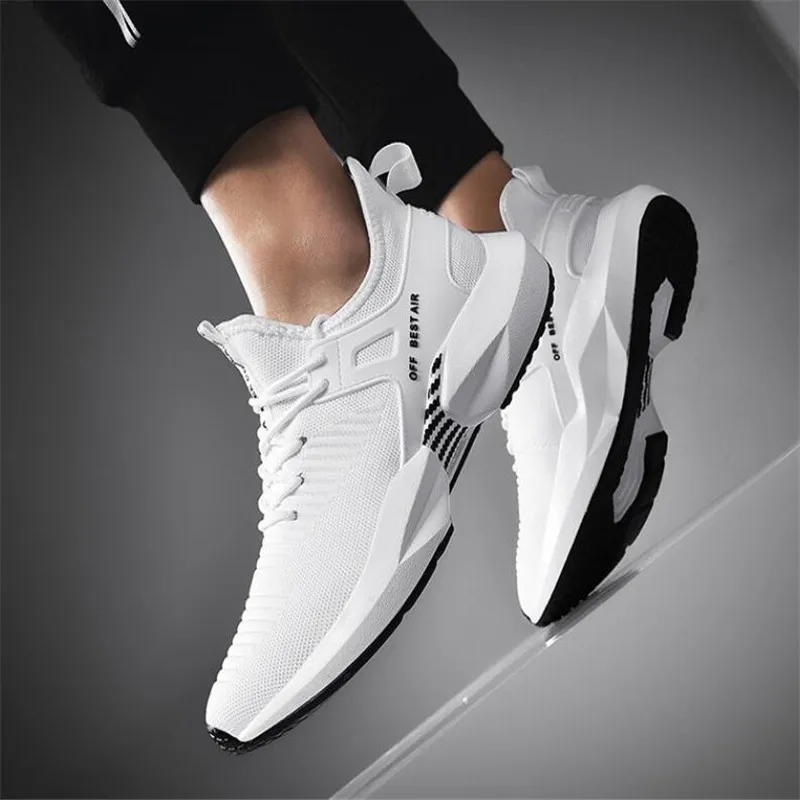 

Breathable Light Running Shoes Men's Sports Shoes Comfortable Antiskid Damping Sneakers Men Fashion Jogging Casual Shoes