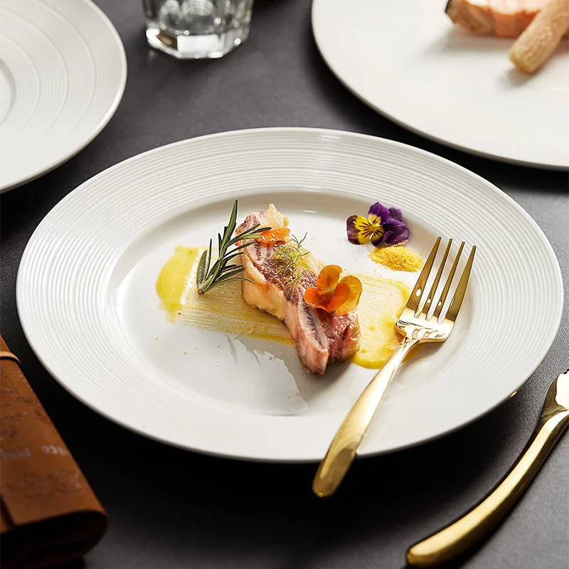 

Creative Ceramic Western Food White Dish Yiheng Steak Plate Dinner Plate Tableware Light Luxury Plate Flat Plate