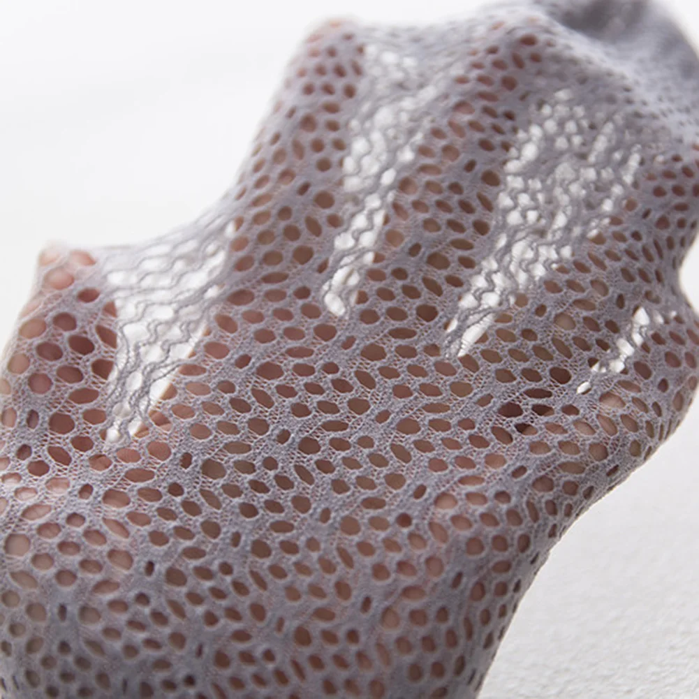 

Fashion Women Solid Color Breathable Hollow Out Mesh Summer Middle Tube Socks