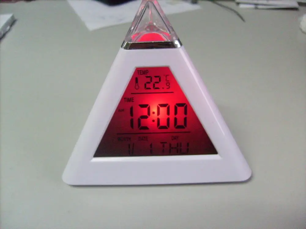 Triangle white seven-color alarm clock LED discolored creative fashion lazy decompression | Дом и сад