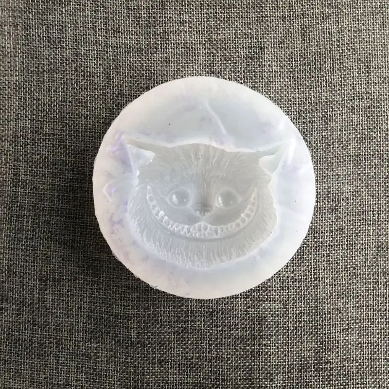 

Epoxy Resin Cat Charms Silicone Molds Jewelry Casting Sphynx Cat 3 Eyes Kitty Horns Kitten Head Raven Crow Skull Mold