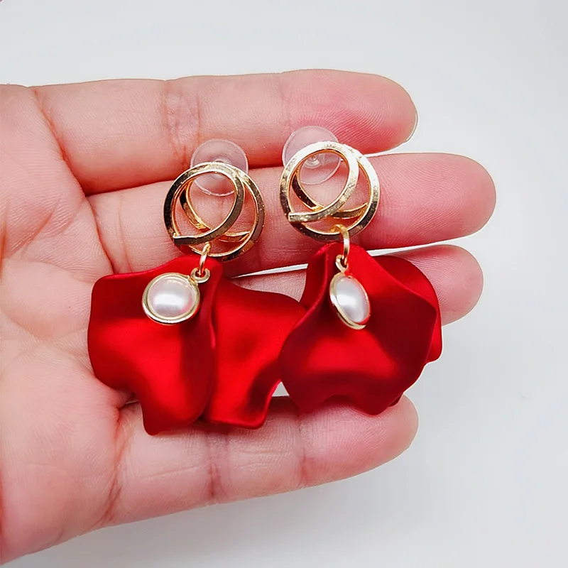 Aretes de mujer, современный стиль, дизайн, большие красные лепестки роз, серьги с кисточками, тренд, темперамент, летние корейские серьги для женщин