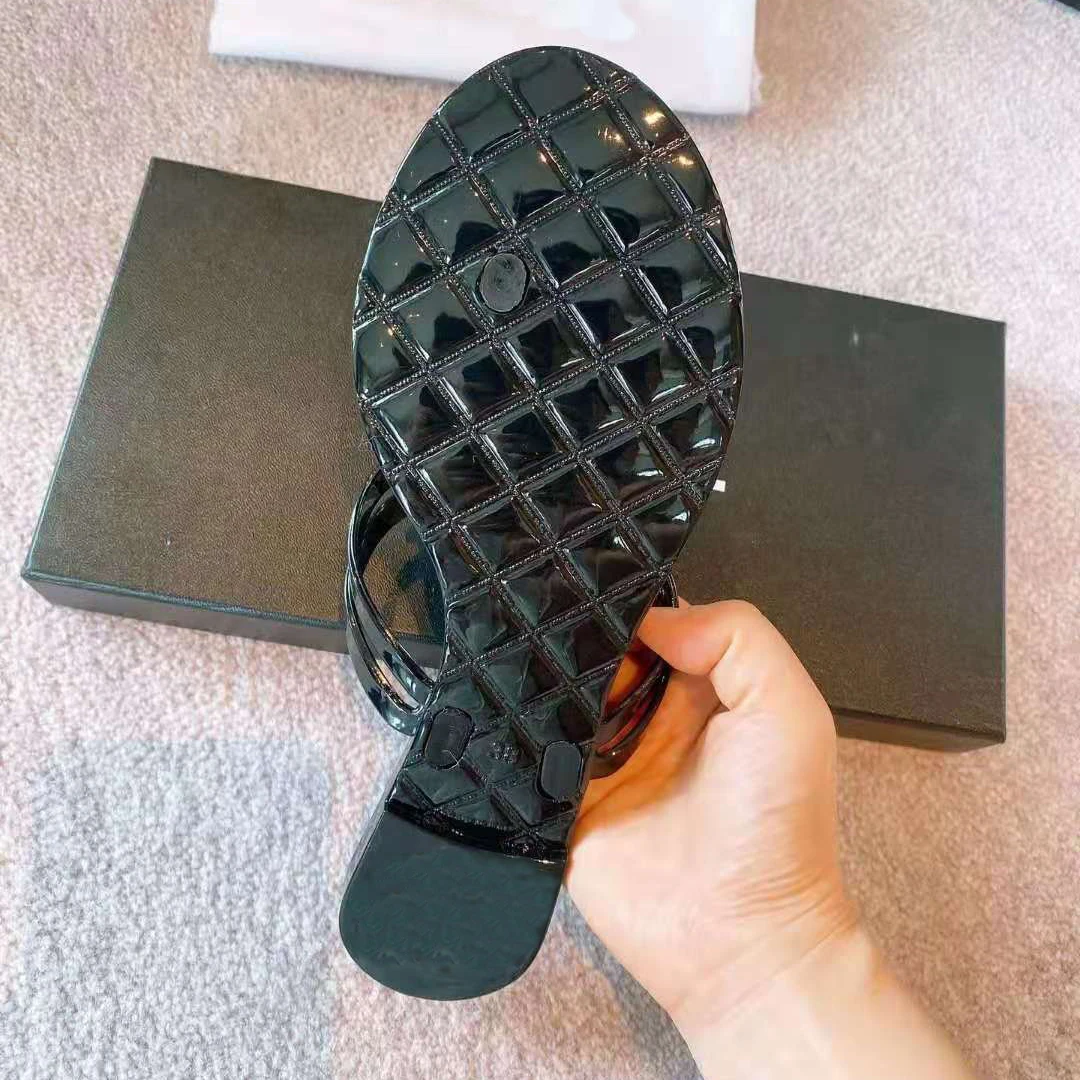 

Vallu 2021 summer new style soft material pure handmade petals seaside vacation beach jelly sandals