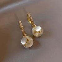 new fashion temperament cat eye diamond hydrangea earrings female s925 silver needle ear buckle