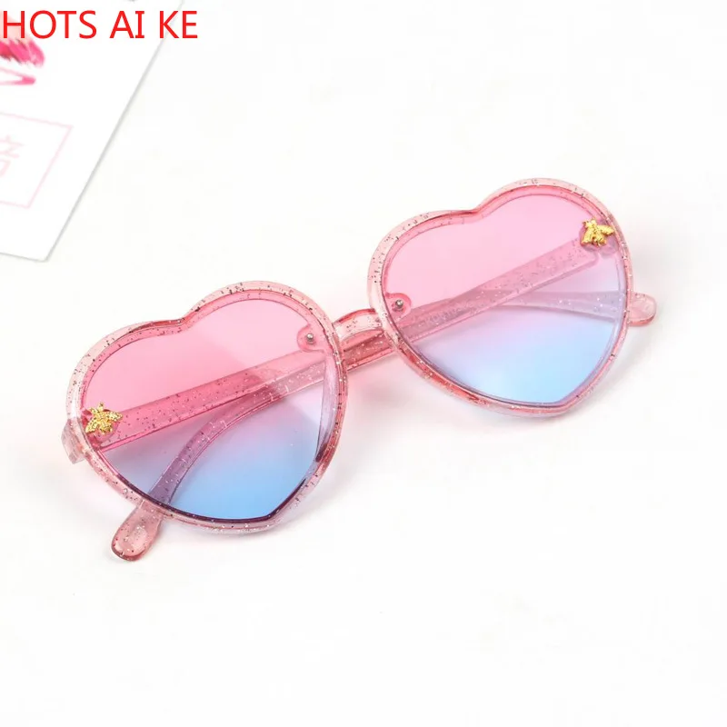 

New Heart Glasses Lenses Kids Heart Sunglasses Eyewear UV400 Coating Sun Glasses Personality Lovely Little Bee Frame Goggle