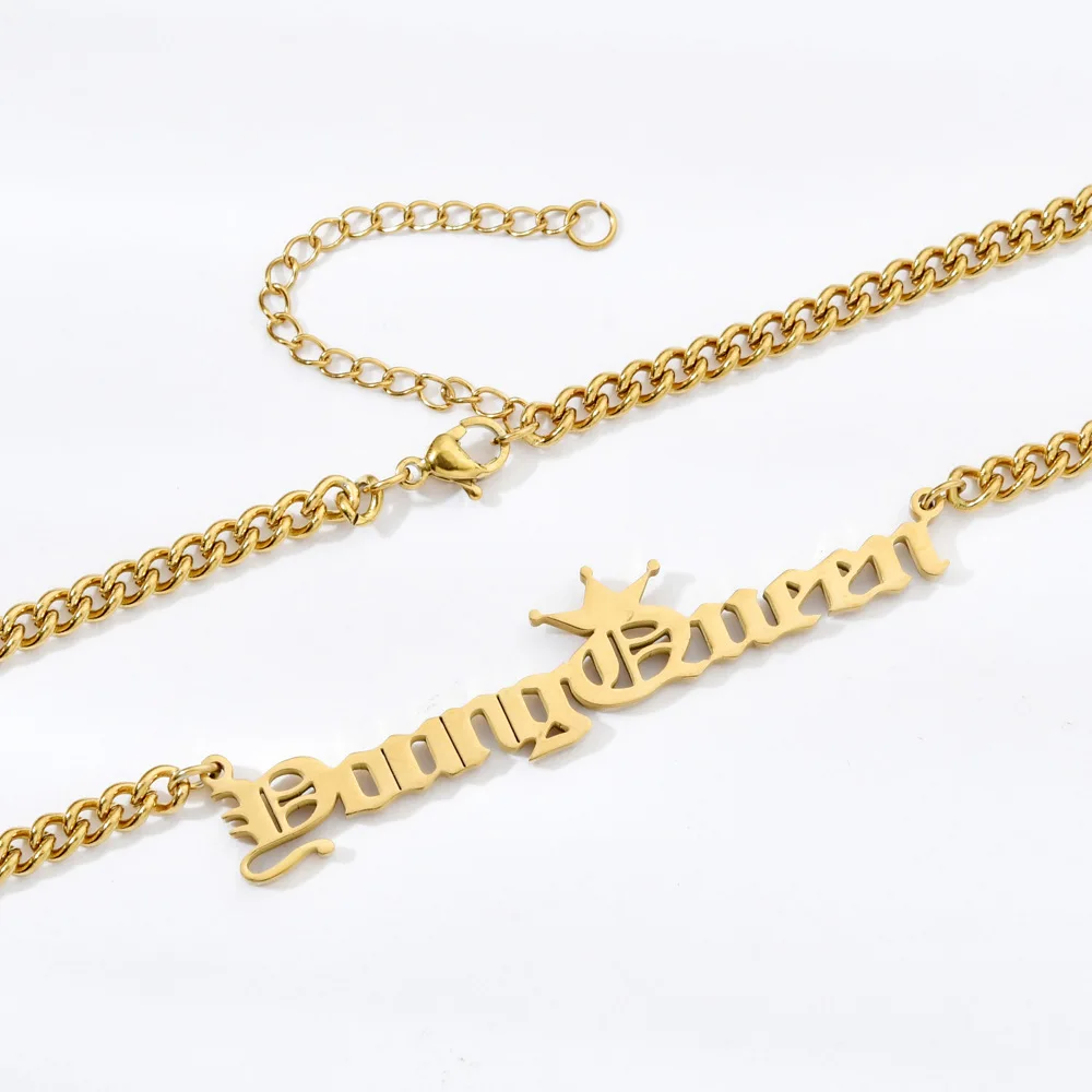 Молодежные королевские Подвески youngqueen со старыми английскими буквами колье