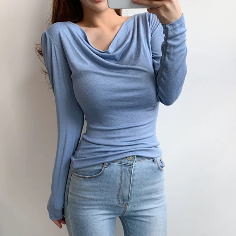 Южная Корея купила грубые плотные футболки с длинными рукавами и светодиодной