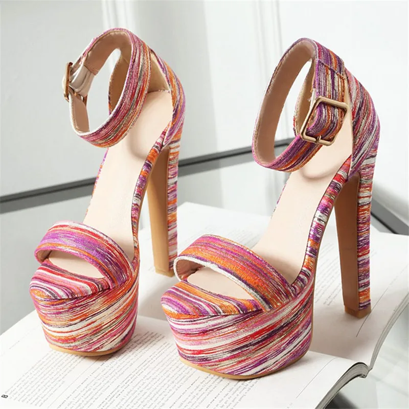 

Women's Shoes