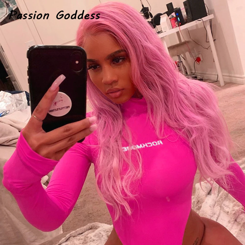 Женский комбинезон с длинным рукавом розовый облегающий комбидресс буквенным