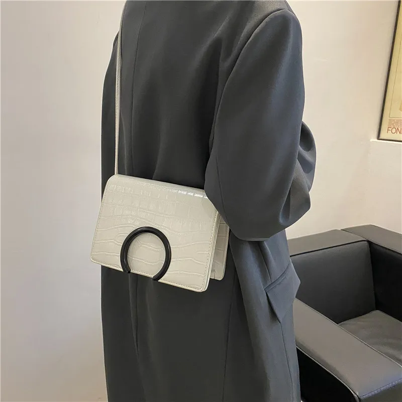 

Korean style bag female 2021 new one shoulder msenger net red popular bag fashion personalized simple small square bag
