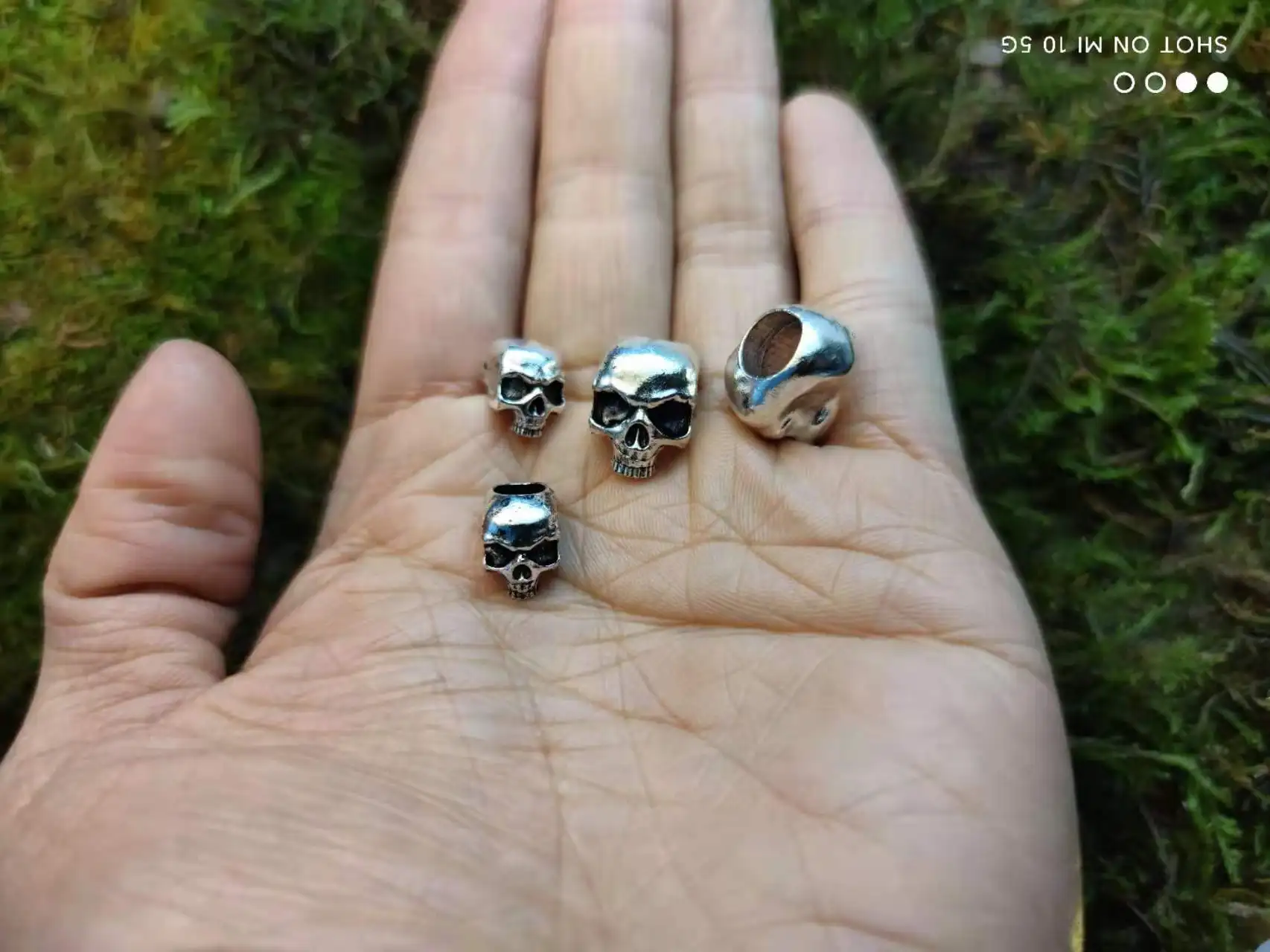 

1pc Skull Beads 6mm 8mm Hole for Bracelets Pendants Keychain Making Beard Bead DIY Customize Beads Available 20pcsMOQ