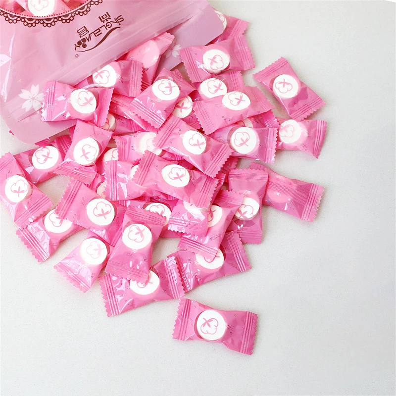 

Disposable White Compression Towel Nonwovens Compressed Face Towel White 22cm X 20cm, 1 Set