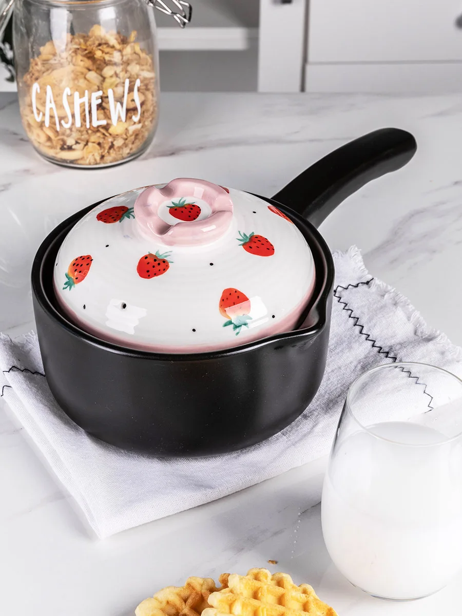 

New Arrival Ceramic Soup Stew Pot With Handle 1/2.5/3.5L Strawberry Casserole Household Open Fire Milk Pot