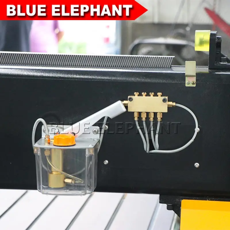 Недорогой деревообрабатывающий фрезерный станок с ЧПУ цена столярное