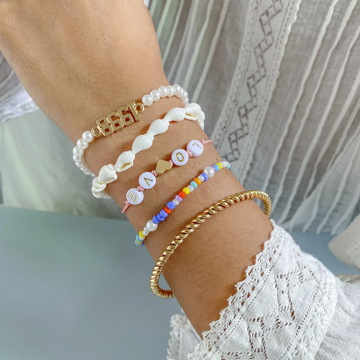 

Letters Boho Beads Pearls Bracelet Bangles Sets for Women Female Party Wedding Layers Braided Bracelet Jewelry