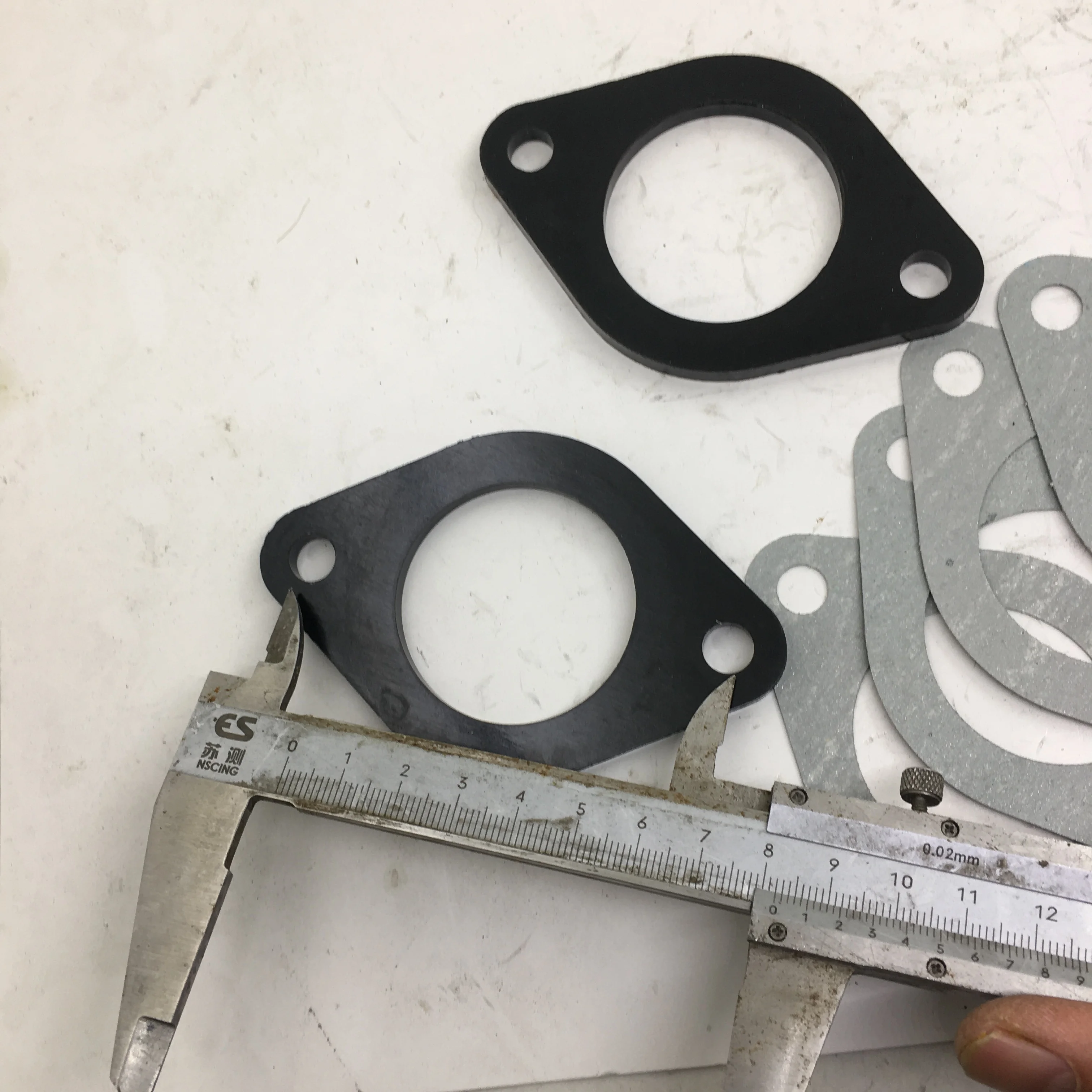 Теплоизоляционное основание SherryBerg FAJS с болтами подходит для WEBER dellorto 40/44/48 IDF/DRLA EMPI