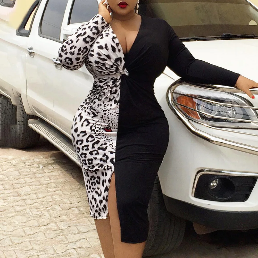 Женское платье с леопардовым принтом облегающее длинным рукавом и глубоким