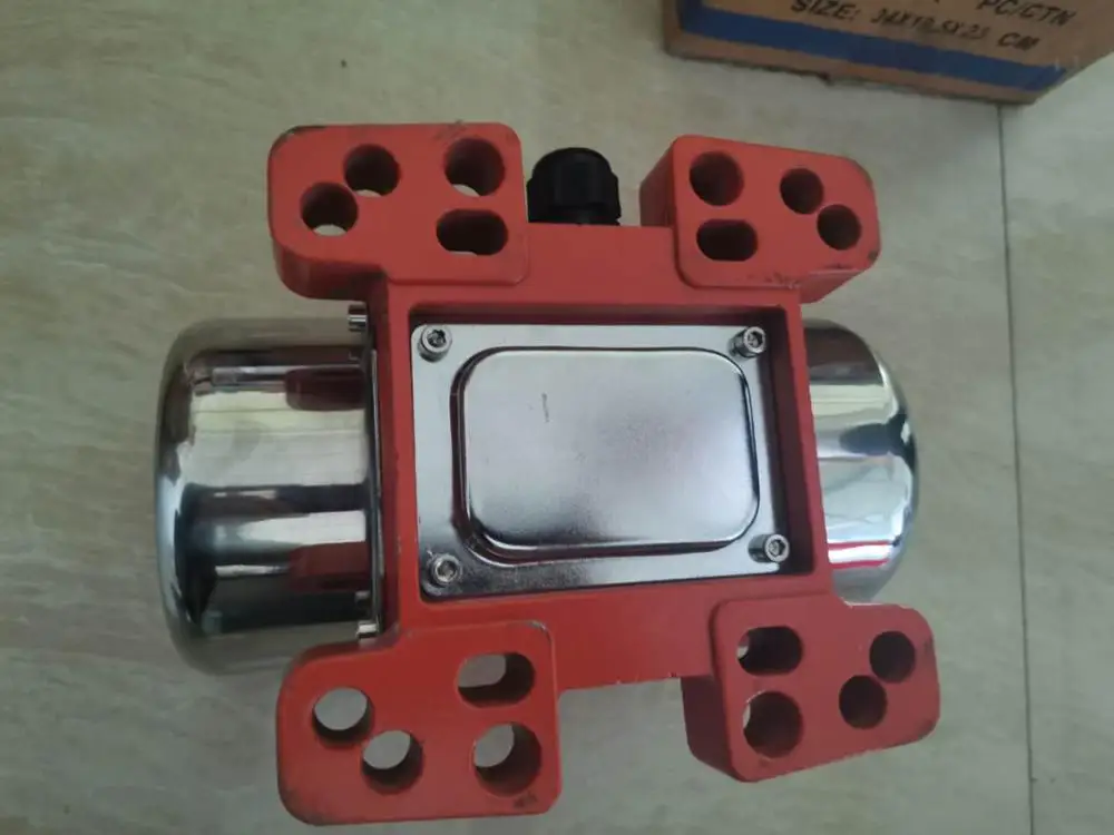 Вибромотор Zoomlion MVEDCB300 Вибрационный двигатель 12 В 36V0.16KW3600rpm 3KN для сортировочного