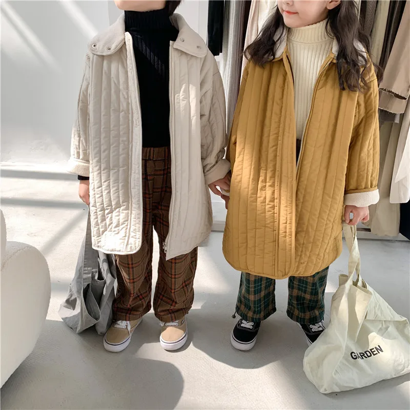 

2021 Winter children solid color thick cotton-padded long style coats Boys and girls turn-down collar warm long jackets