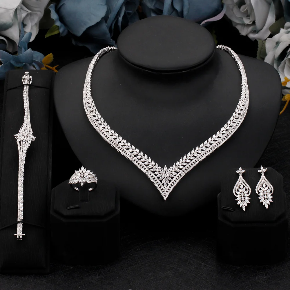 Роскошный Полный комплект украшений Свадебный комплект из 4 шт., ожерелье, серьги, браслет и кольцо с фианитом