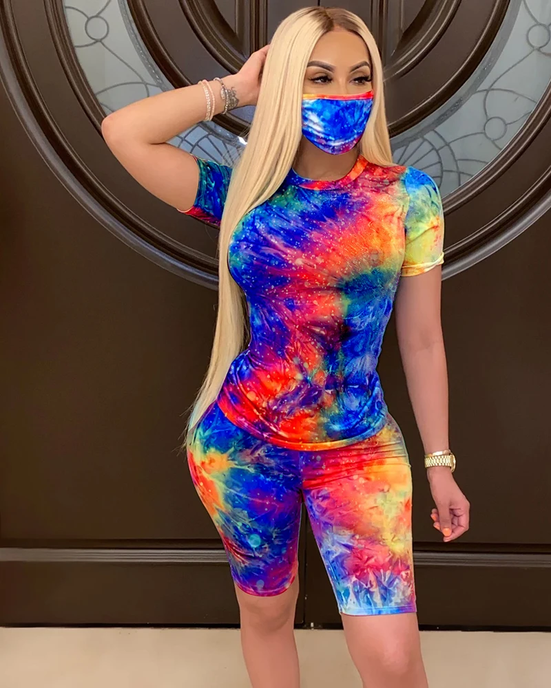 

2020 Fashion Three-Piece Set Casual Wear Oversized Suits Set Tie Dye Print Casual Top With Face Bandana & Shorts Set