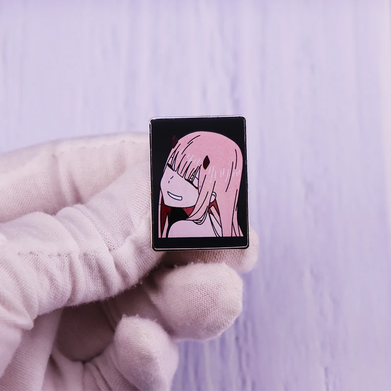 Эмалированная брошь Zerooo Two Smile значок аниме | Украшения и аксессуары