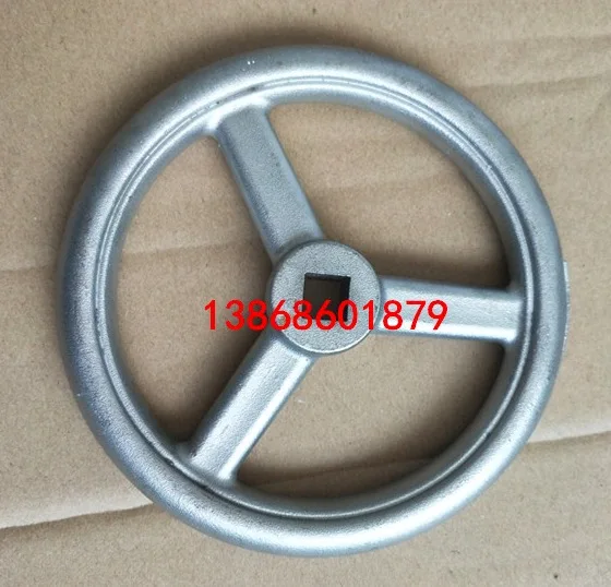 

Диаметр: 120 мм отверстие: 11x11 мм Толщина: 17 мм 304 нержавеющая сталь ручка клапана Поворотный руль