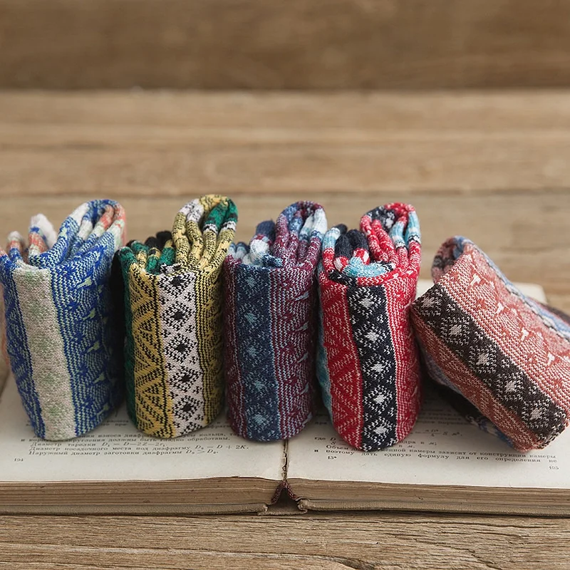 

5 Pairs Fashion Winter Warm Soft High Quality Men's Socks Vintage Wool Socks Christmas Casual Colorful Socks