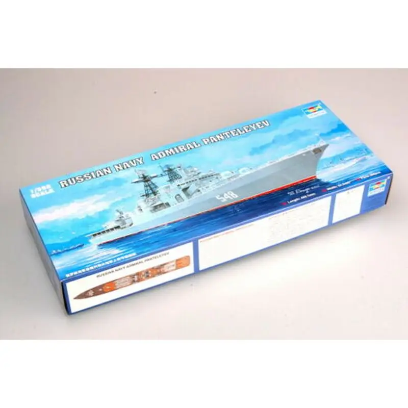 Trumpeter 04516 1/350 Унирушитель класса Удалой российского флота Admiral Panteleye — набор