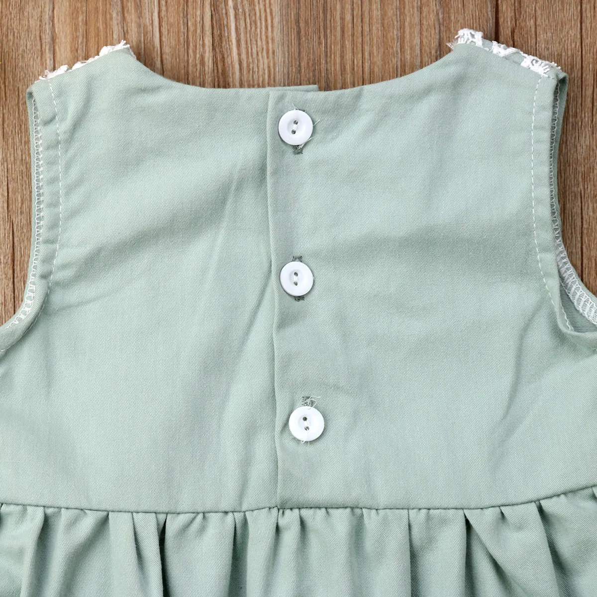 

Newborn Baby Girl Summer Clothes Lace Sleeveless Bow Romper Jumpsuit Sunsuit Baby Casual Clothes 0-24M 2021