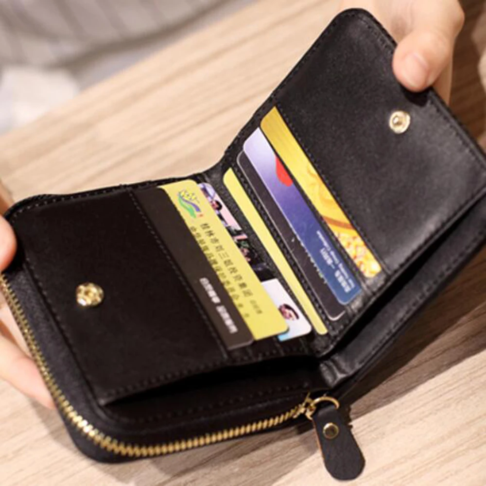 

Classic Plaid Lady Short Wallet Zipper Embroidered Women Money Bag Wristlet Credit Cards Holder Mini Leather Coin Purse
