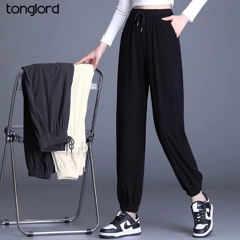 

Autumn Winter Warm Thick Velvet Corduroy Sweatpants Women High Waist Loose Harm Pant Female Retro Striped Long Trousers New 2021