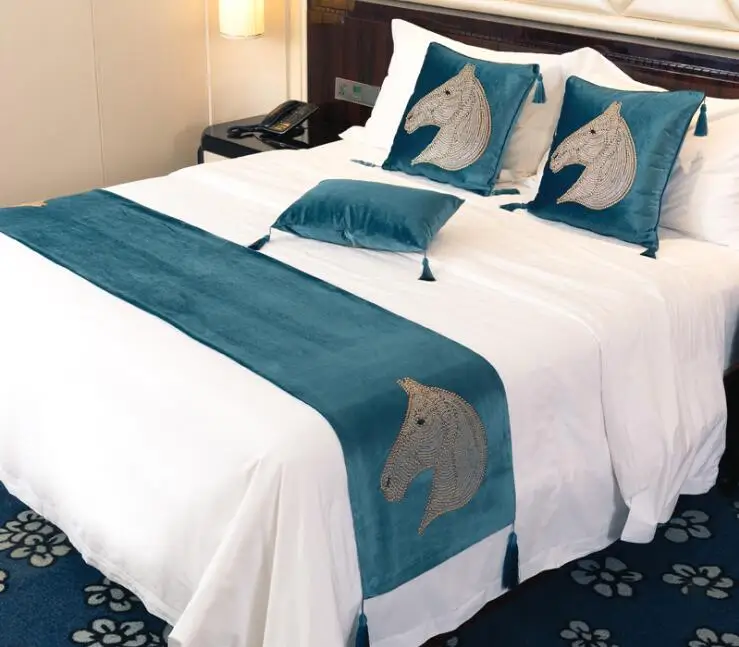 Лошадь дизайнерские покрывала 45 см ширина кровать бегун роскошное покрывало