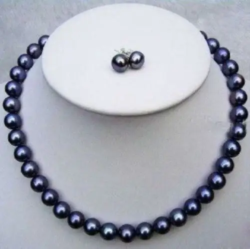 

BEAUTIFUL AAA 8-9mm south sea black pearl necklace 17 inches + earrings