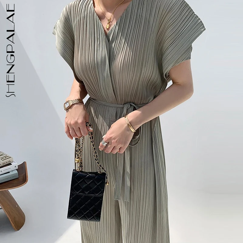 

SHENGPALAE Light Green Rompers Women's Summer 2021 New Cross V- Neck Lace Up Waist Short Sleeve Jumpsuits Female Tide 5E1846