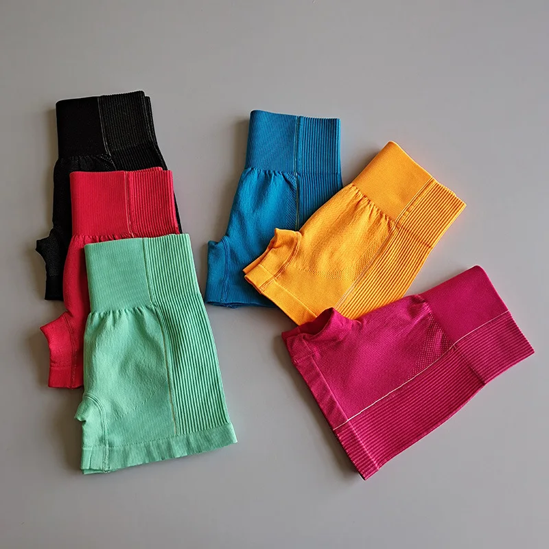 

Леггинсы 2020, однотонные шорты для йоги, шорты для тренировок, эластичные бесшовные шорты для фитнеса и йоги, высокоэластичные дышащие спортивные шорты для тренажерного зала