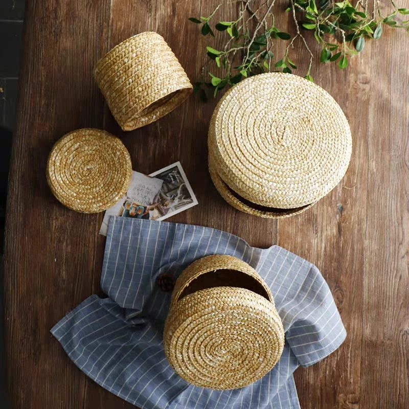 

Straw Storage Basket Hampers with Lid Snack Organizer Storage Box Dustproof Rattan Storage Decoration Basket Flower Bread Skep