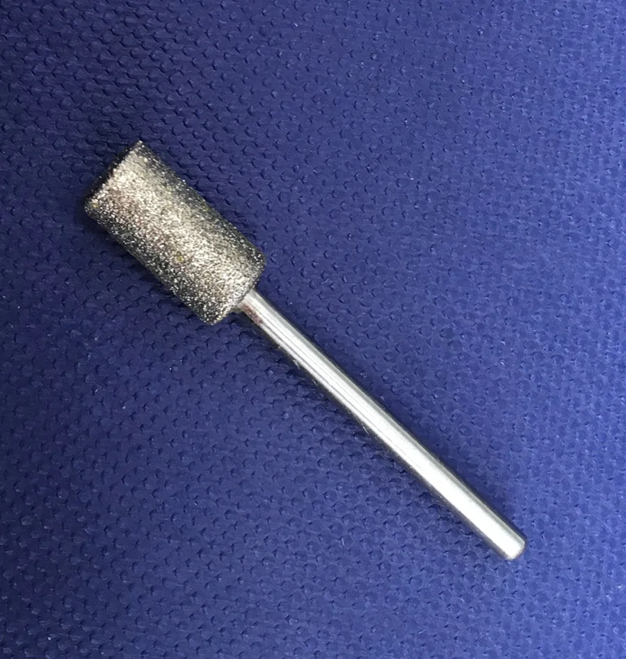 

2018 New Hot 1pcs traditional polishing manicure pedicure cylinder diamond bit fortreatment of calluses Diamond Burr D-1
