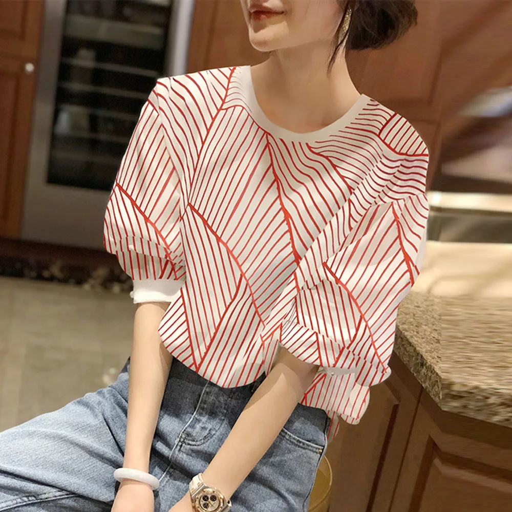 

Red Striped Blouses Ladies Summer Thin Short-sleeved Shirts Puff Sleeve New Sleeve Loose 2020 New Style Women Tops Round Neck