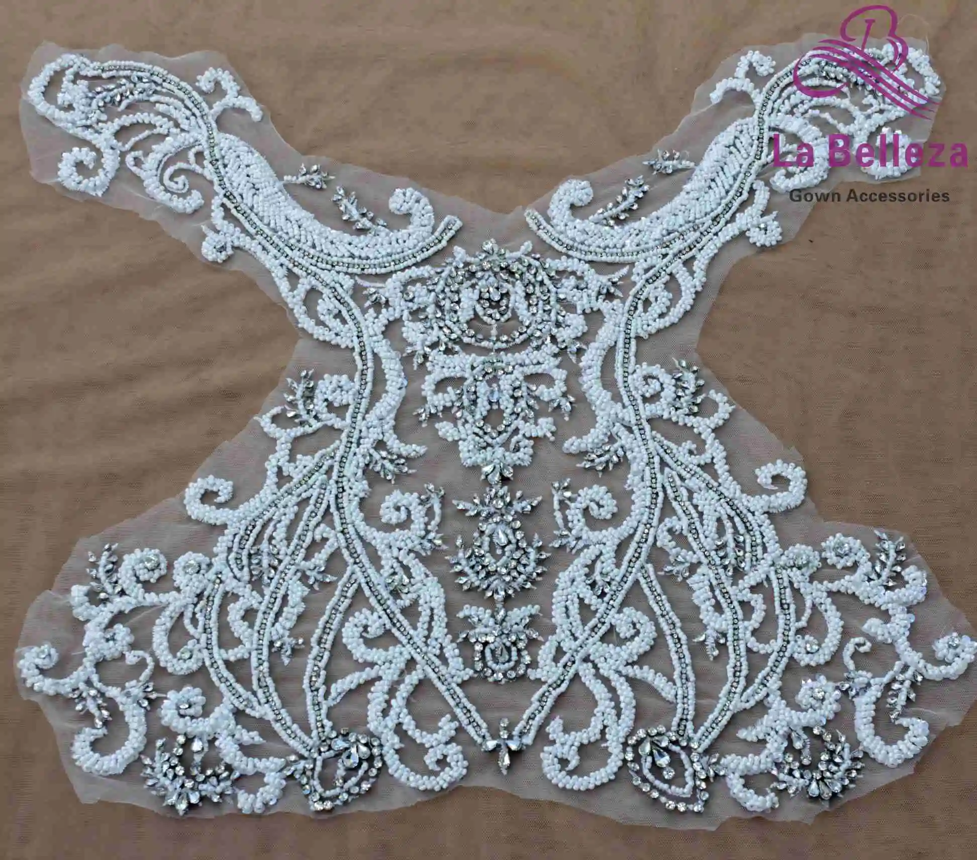 

Белый/Серебряный Большой узор с тяжелые бусины аппликация patchcrystal нашивка со стразами свадебное платье аксессуары