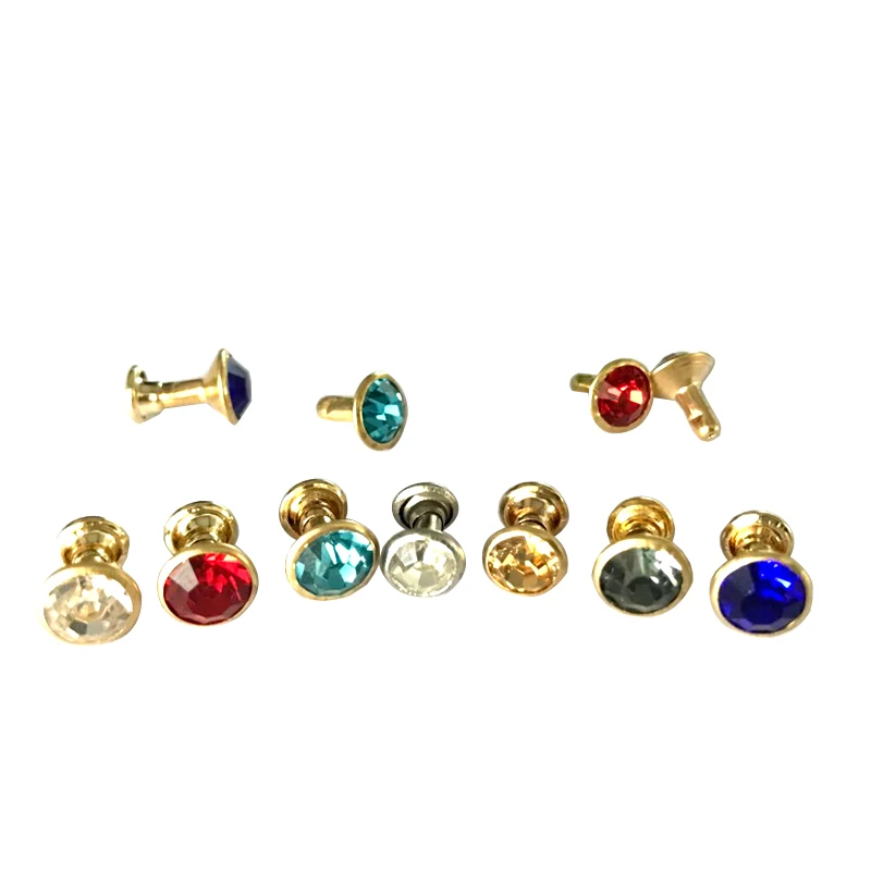 50 шт 8 мм с заклепками золото краями Цвет дрель трубную муфту металлическое