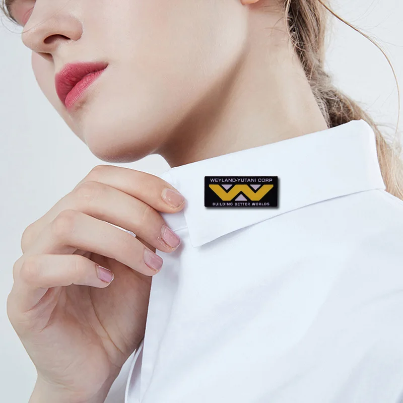 Нагрудный значок Weyland-Yutani Corp Building Better World лицензия на в форме пластины год для