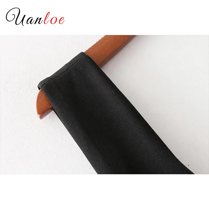 Женский винтажный комбинезон на пуговицах черный с рюшами и декоративными