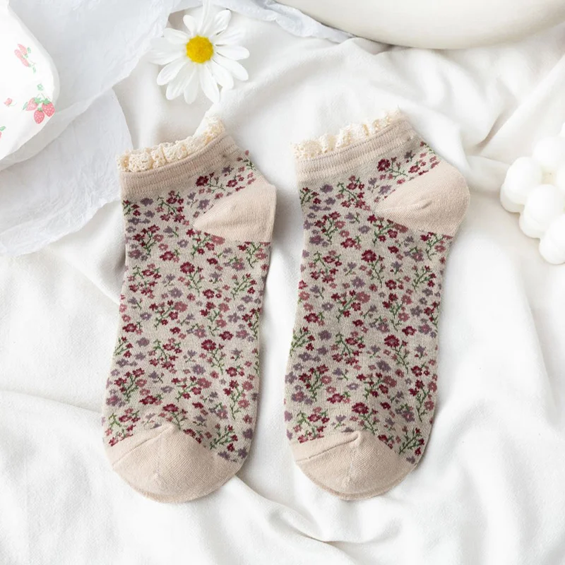 Girls Womens Korean Style Lace Vintage Nordic Flower Ethnic Floral Cotton Harajuku Novelty No Show Low Cut Socks Kawaii Spring