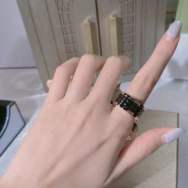 

Bv High Quality 1:1 Classic Design Pure Silver S925 Inner Circle Carved Clear Women's Ring Wedding Neutral Couple