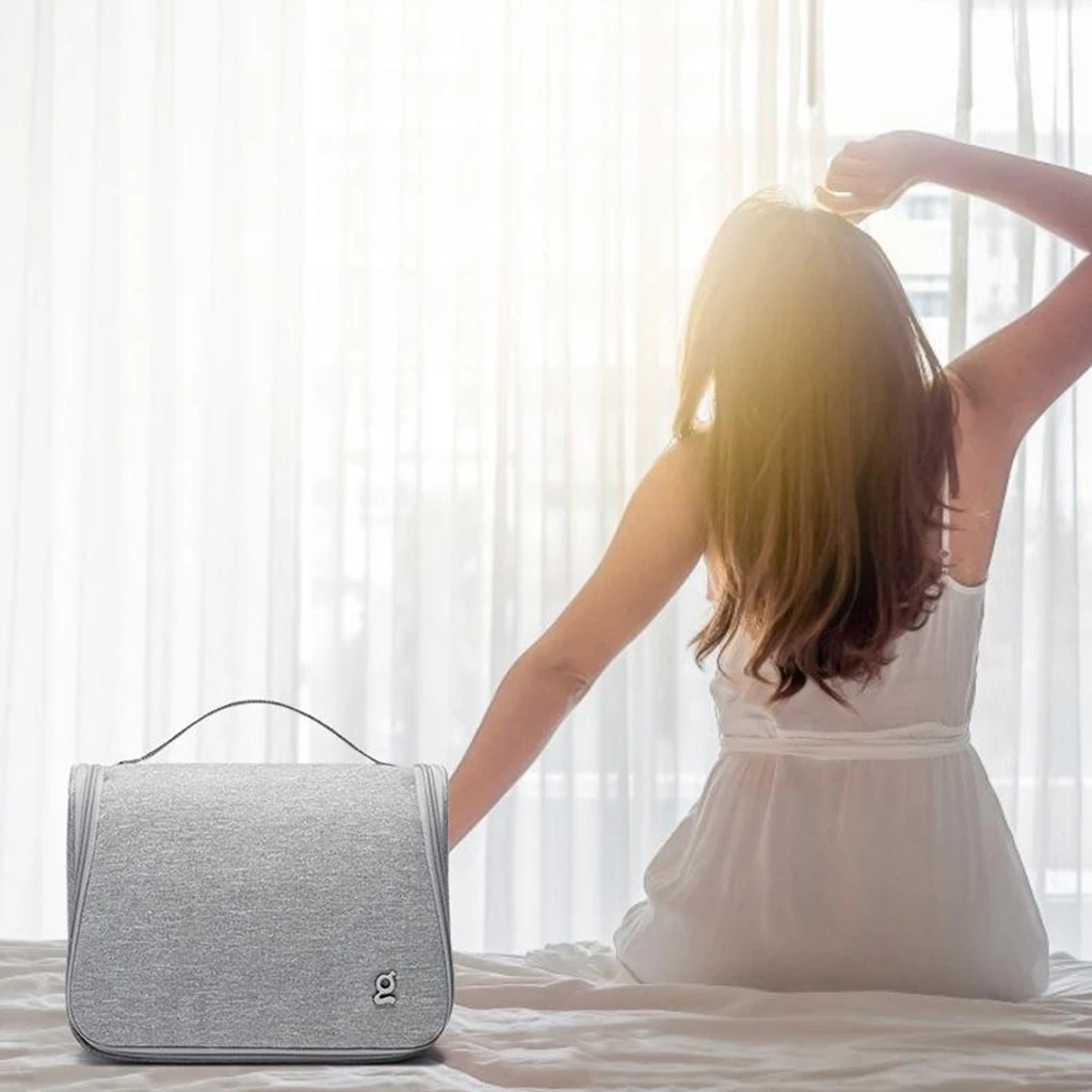 

UVC Sterilizing Disinfection Bag Portable Box USB Powered Cleaning Bag 99% Cleaner Toiletry Bag for Traveling, Underwear